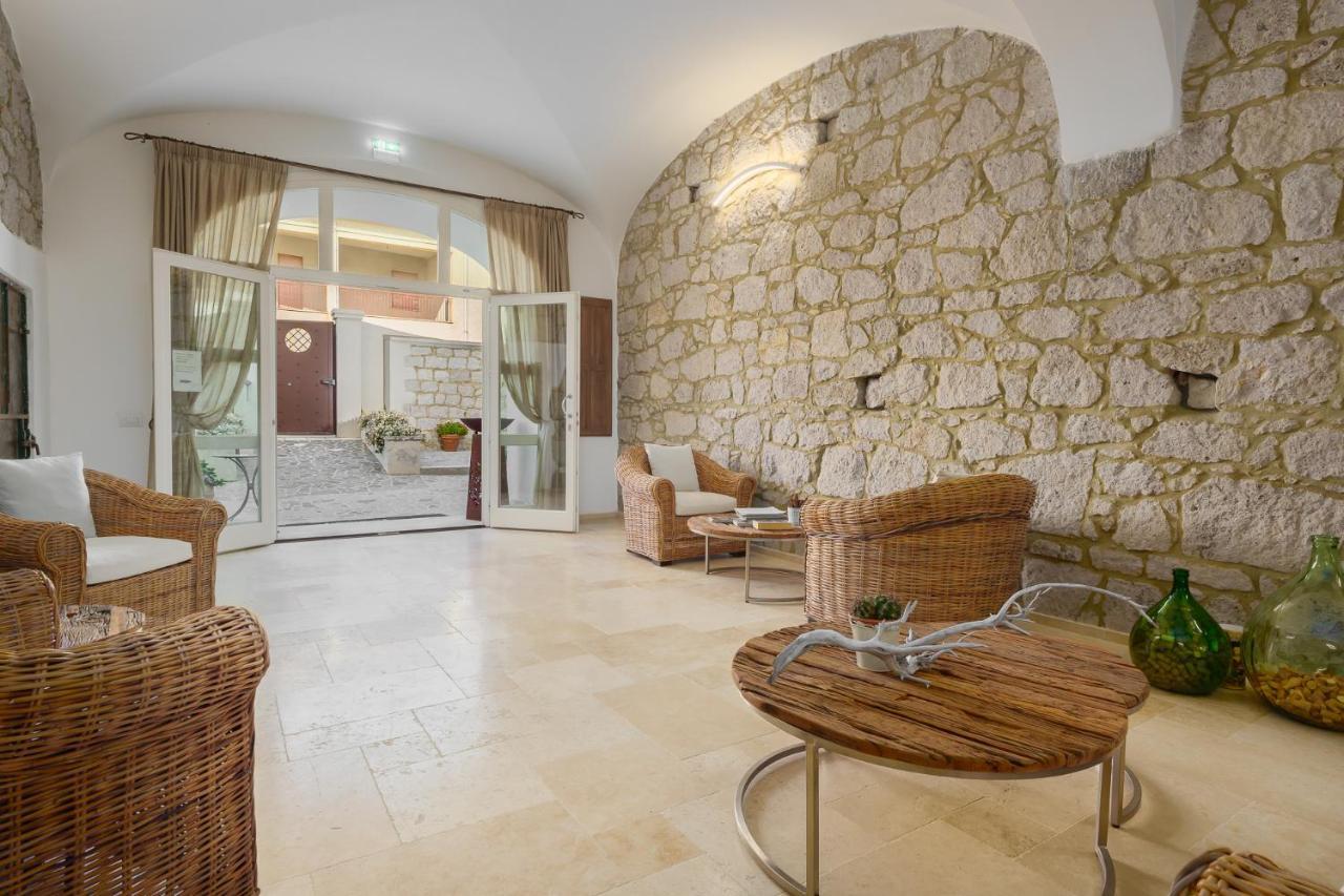 Il Giardino Degli Aranci Bed and Breakfast Mores Buitenkant foto